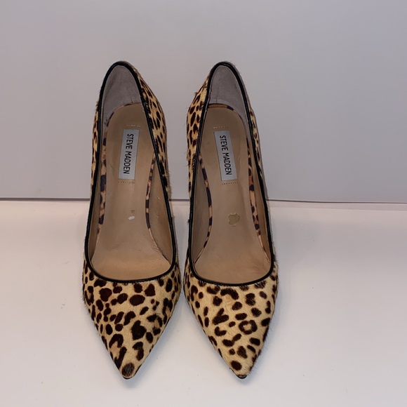 Steve Madden Women’s Heels, fur dyed leopard print, 4.5 inch heels , Size 10 M - Picture 3 of 14